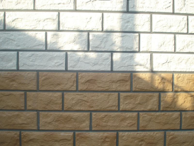Vorgehängte Fassade in klinkeroptik (Detail-Ausschnitt)